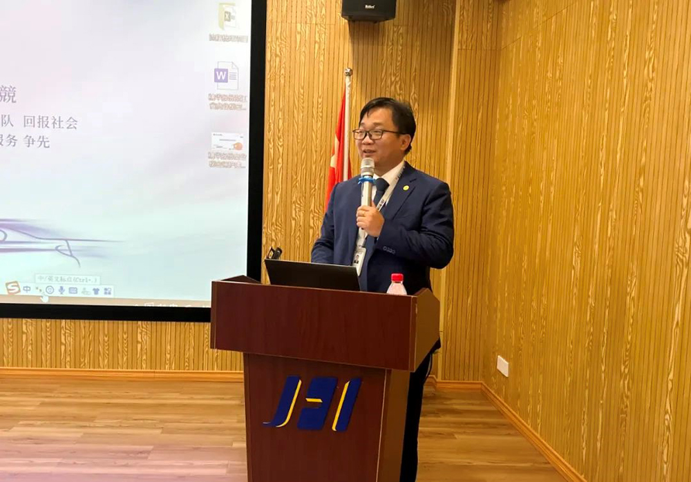 精華股份第四屆董事會(huì )第一次會(huì )議、第四屆監事會(huì )第一次會(huì )議圓滿(mǎn)召開(kāi)(圖4)