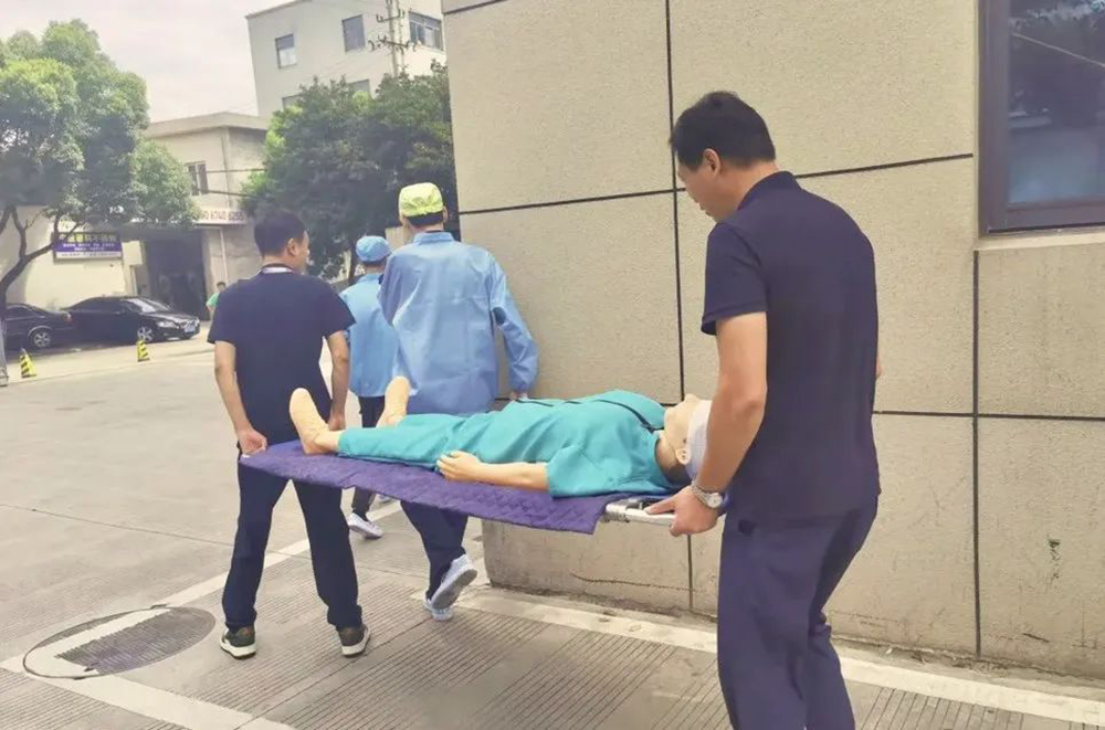 喜報|精華股份榮獲寧波市工業(yè)企業(yè)“平安企業(yè)建設優(yōu)秀單位”稱(chēng)號(圖4)