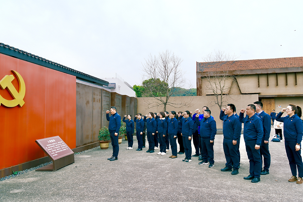 銘記歷史，致敬英雄 | 黨支部組織開(kāi)展2025年緬懷先烈主題教育活動(dòng)(圖6)